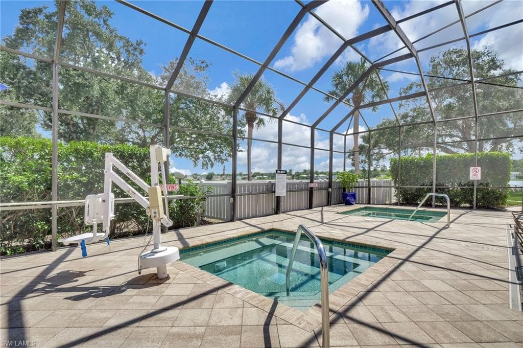 1031 Crystal Lake DR, NAPLES FL 34120-24