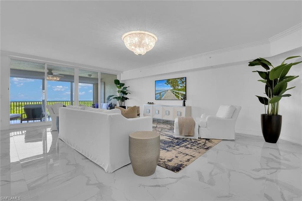 435 Dockside DR # B702, NAPLES FL 34110-3