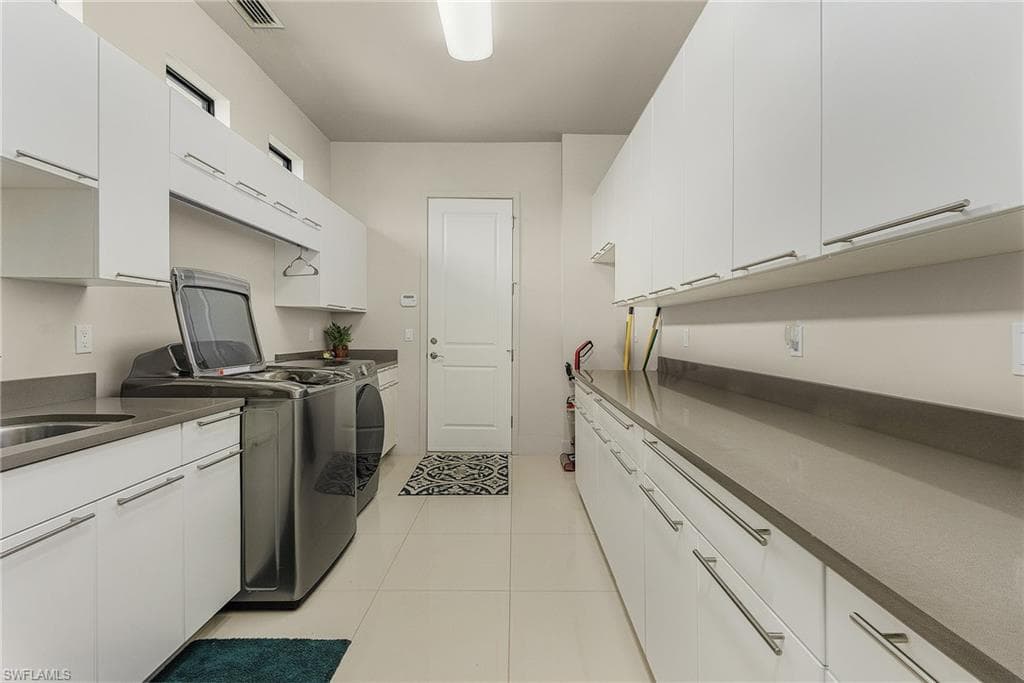 11695 Royal Tee CIR, CAPE CORAL FL 33991-13