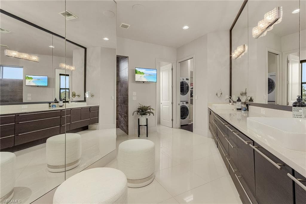 11695 Royal Tee CIR, CAPE CORAL FL 33991-24