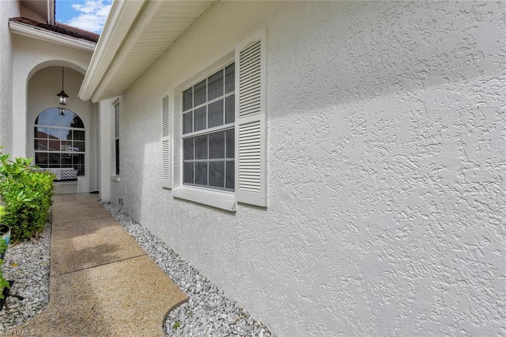 2124 Paget CIR # 1, NAPLES FL 34112-22