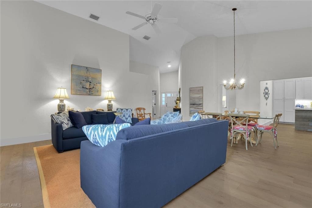 2124 Paget CIR # 1, NAPLES FL 34112-7