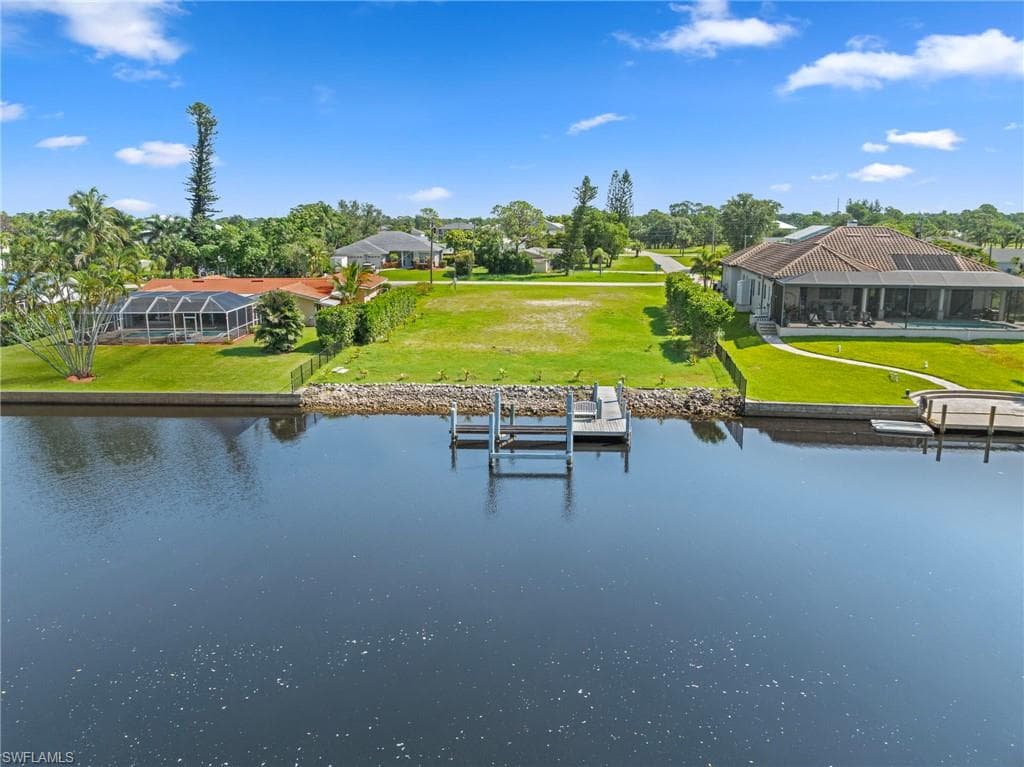 4947 Riverside DR, ESTERO FL 33928-8