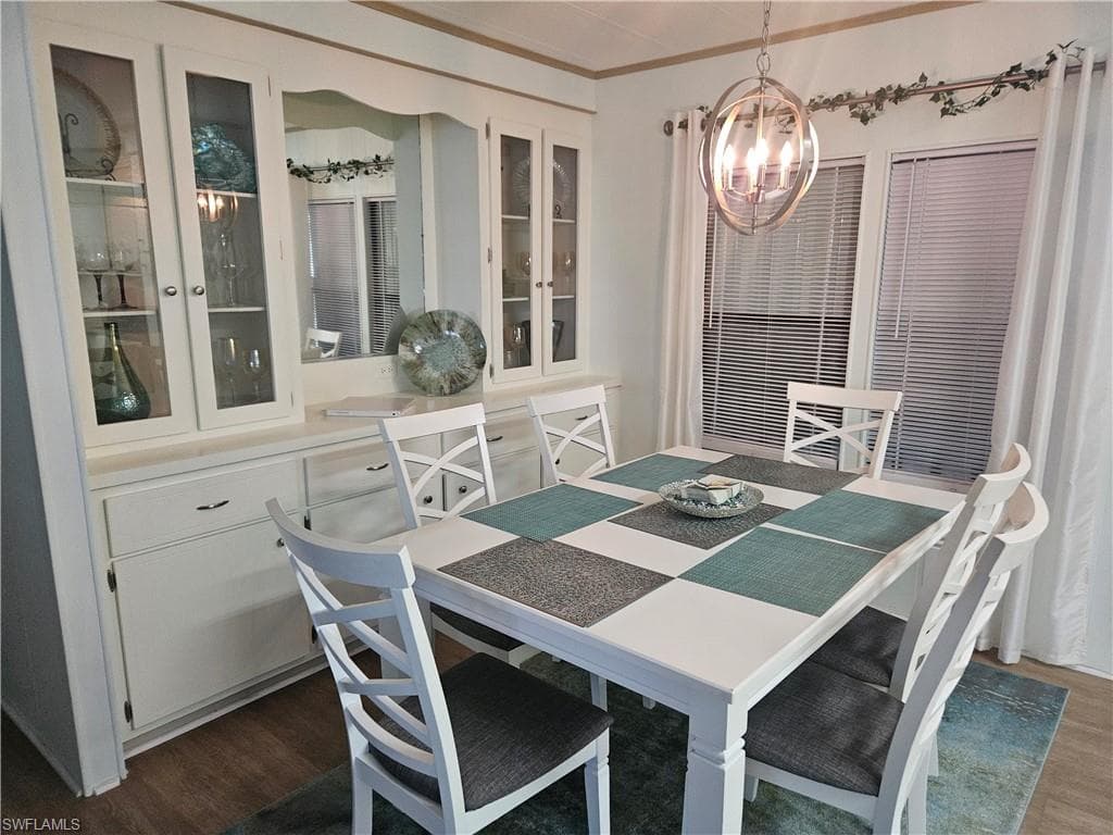 9 Amethyst AVE # 9A, NAPLES FL 34114-26