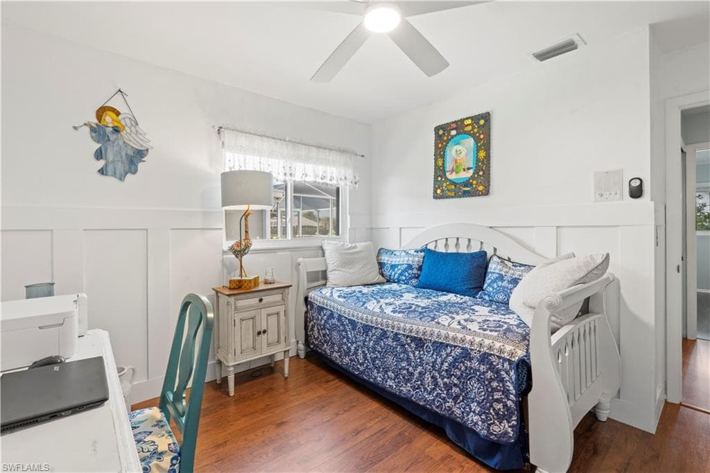 9967 Country Oaks DR-22