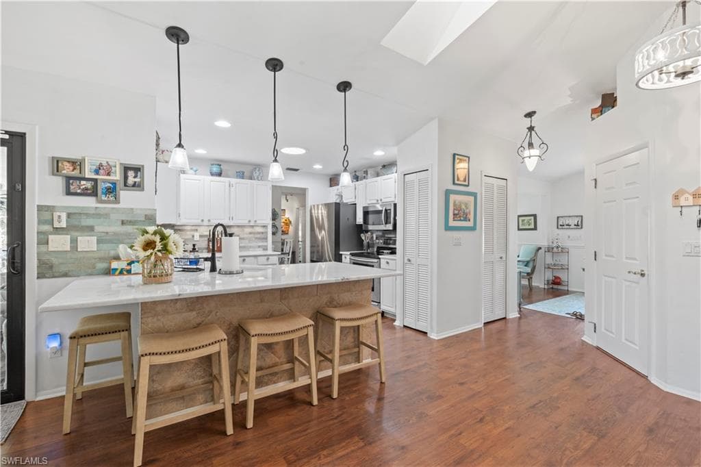 9967 Country Oaks DR-11