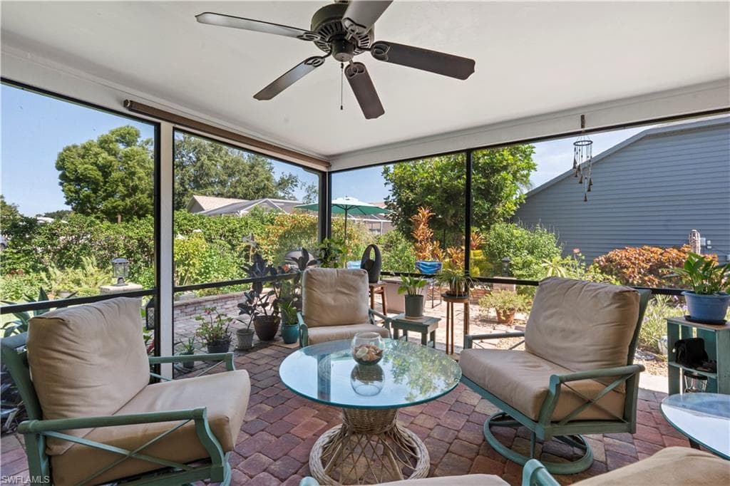 9967 Country Oaks DR-32