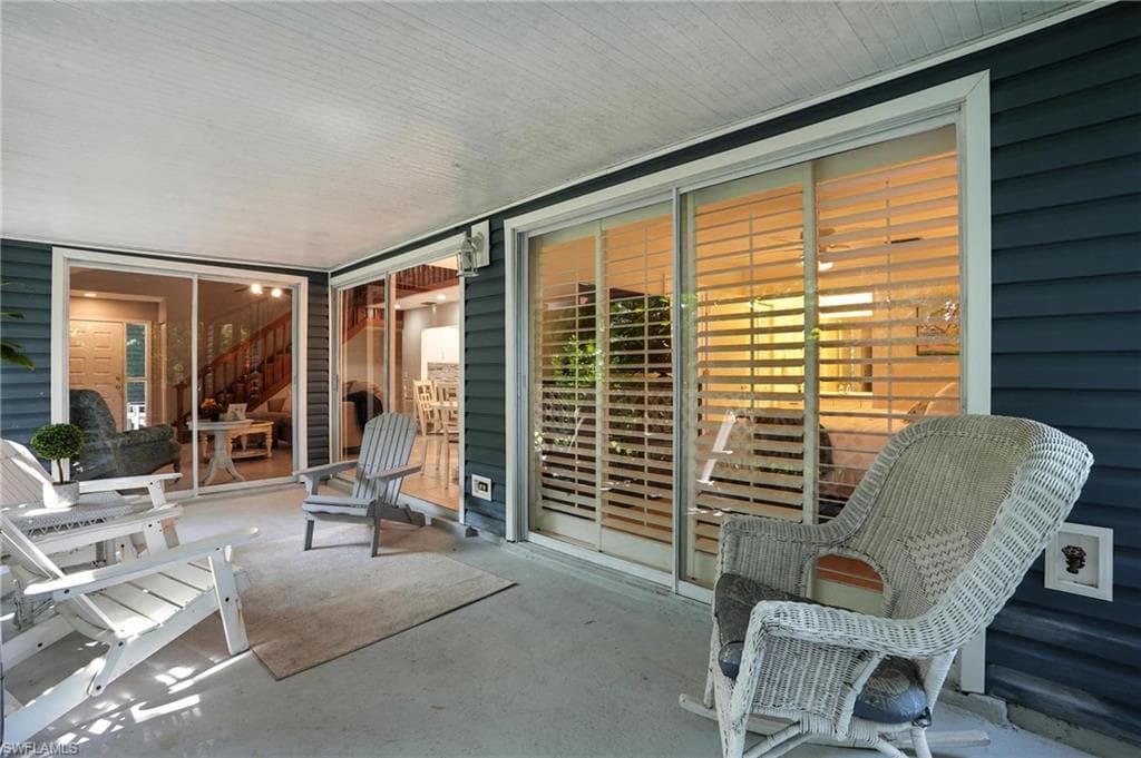 3380 Timberwood CIR, NAPLES FL 34105-26