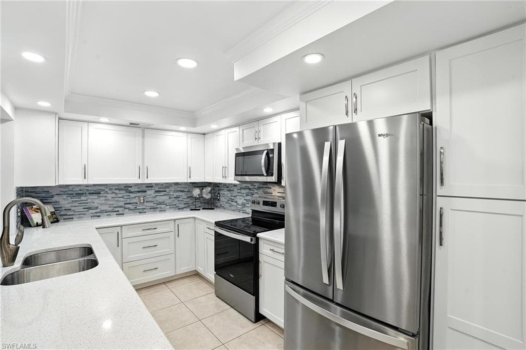 3380 Timberwood CIR, NAPLES FL 34105-4