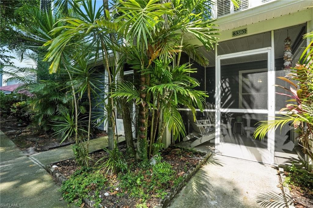 3380 Timberwood CIR, NAPLES FL 34105-36