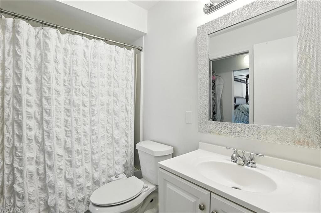 3380 Timberwood CIR, NAPLES FL 34105-18