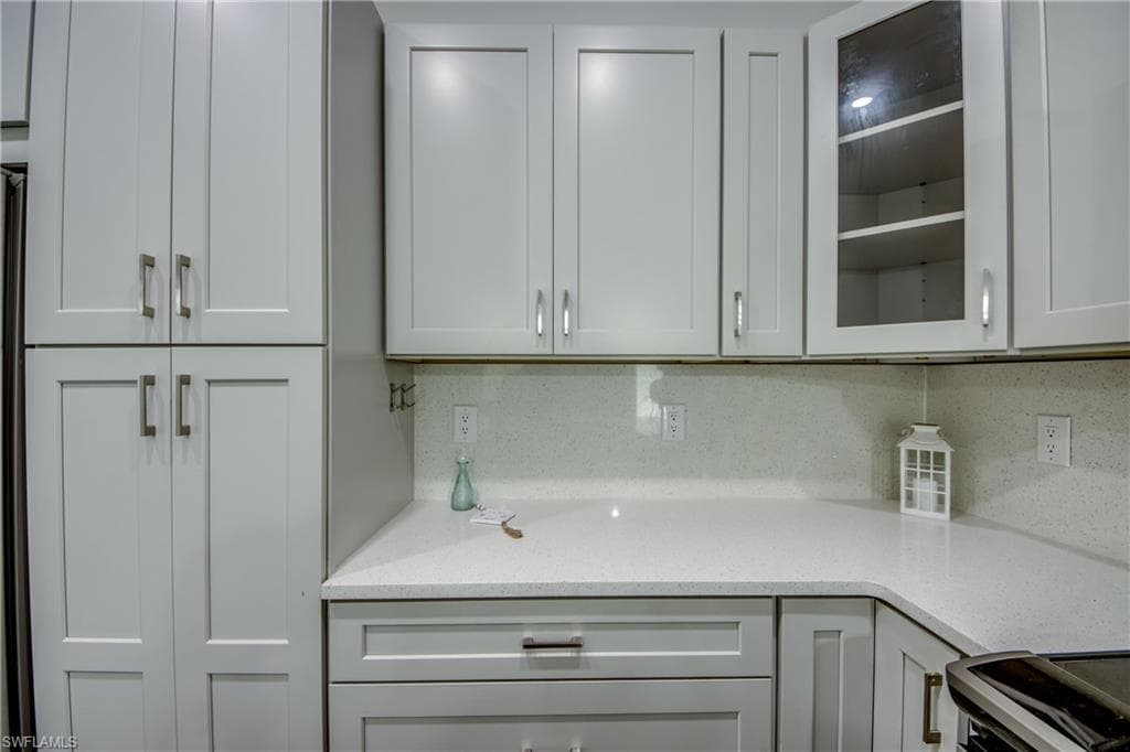 157 Karlow AVE, LEHIGH ACRES FL 33974-5