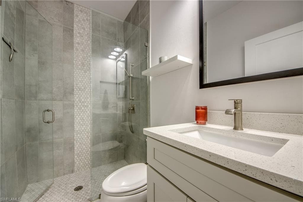 157 Karlow AVE, LEHIGH ACRES FL 33974-7