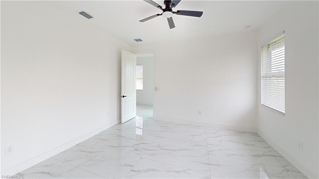 2045 Carver AVE, FORT MYERS FL 33916-11