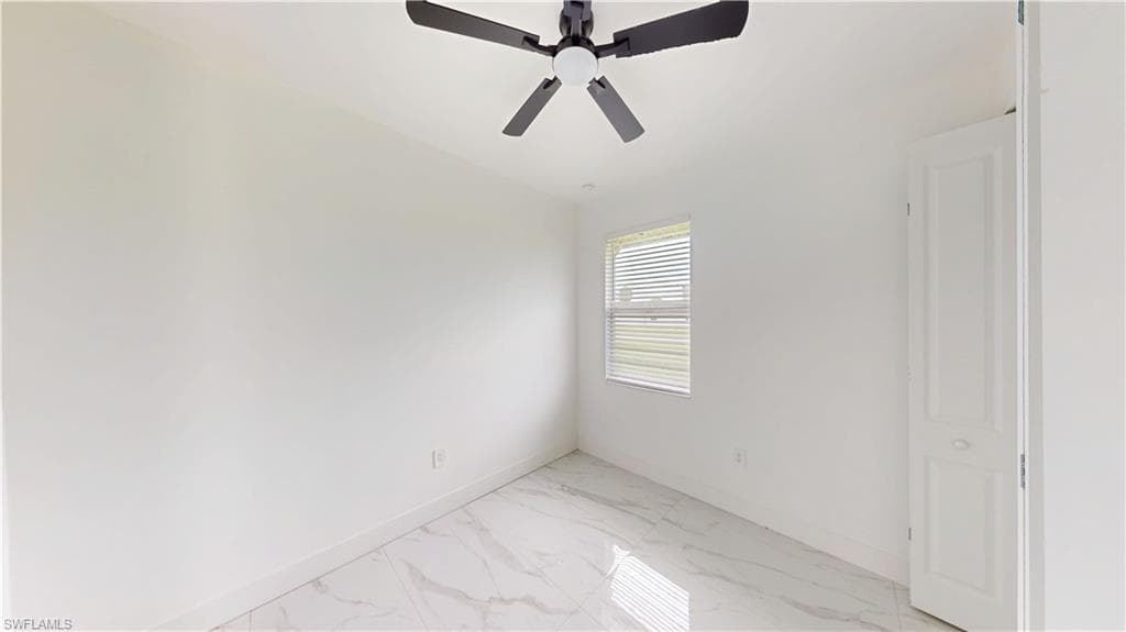 2045 Carver AVE, FORT MYERS FL 33916-19