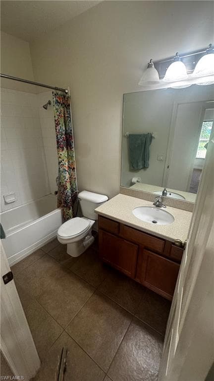 8125 Silver Birch WAY, LEHIGH ACRES FL 33971-20