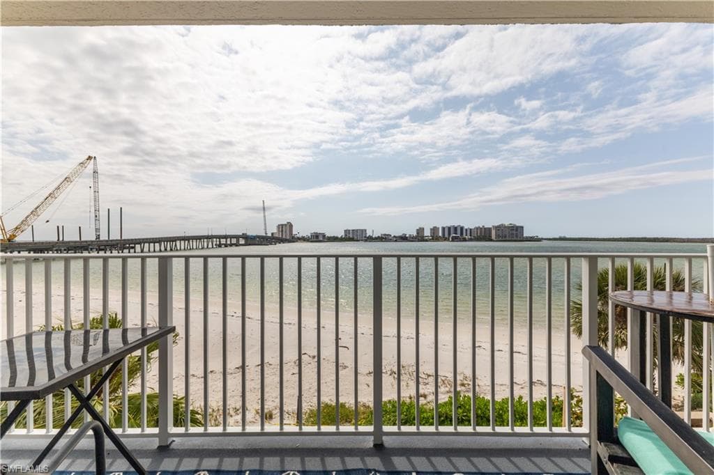8701 Estero BLVD # 102, BONITA SPRINGS FL 33931-10