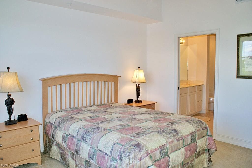 4640 Turnberry Lake DR # 403, ESTERO FL 33928-7