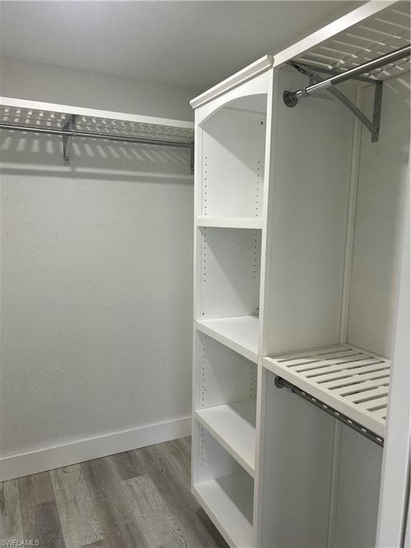 319 Arlington AVE, FORT MYERS FL 33905-3