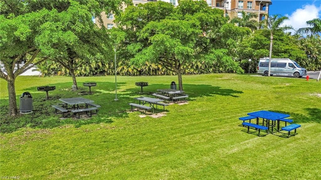 2885 Palm Beach BLVD # 101, FORT MYERS FL 33916-31