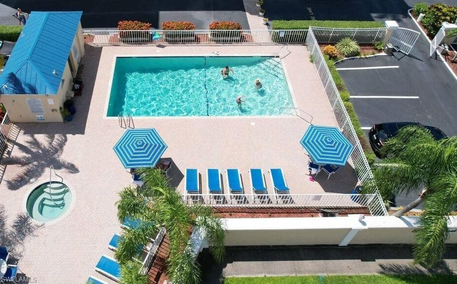 2885 Palm Beach BLVD # 101, FORT MYERS FL 33916-18