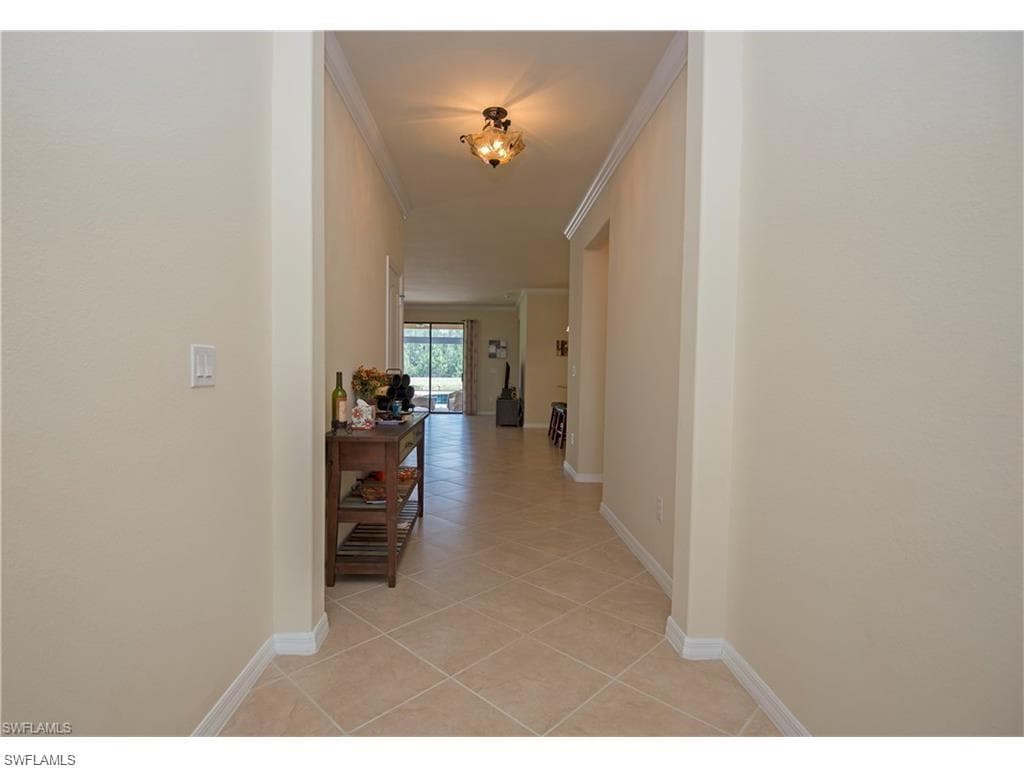 11083 CHERRY LAUREL DR, FORT MYERS FL 33912-1