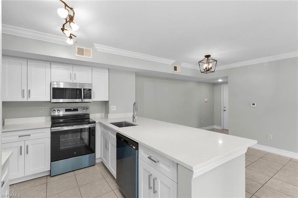 1835 Florida Club CIR # 3107, NAPLES FL 34112-16