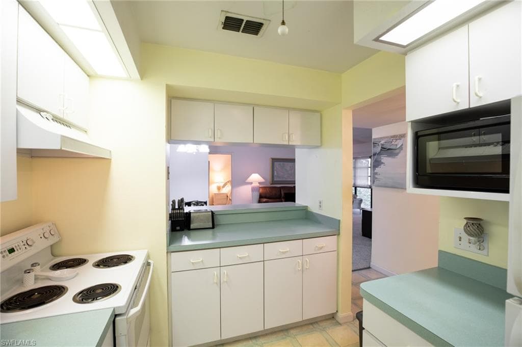 8041 S Woods CIR # 14, FORT MYERS FL 33919-7