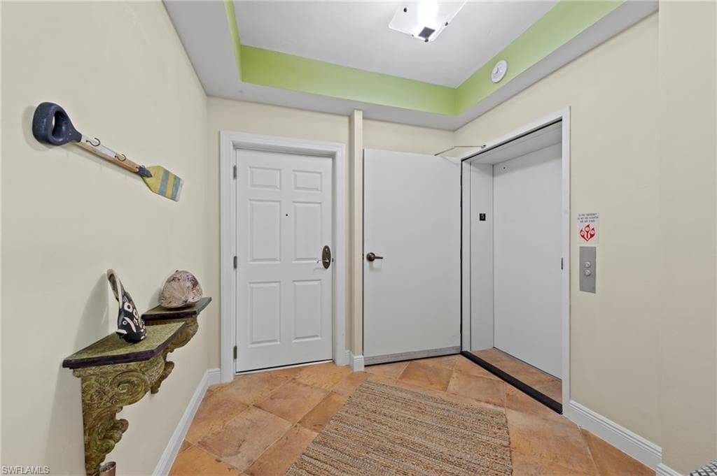 2743 1st ST # 505, FORT MYERS FL 33916-5