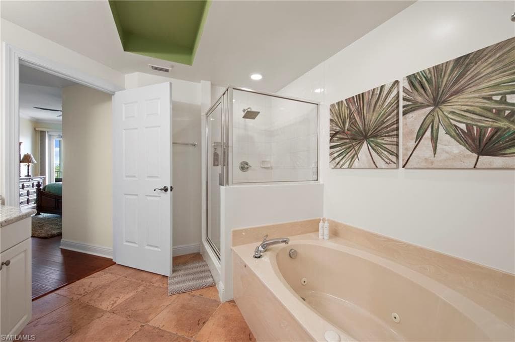 2743 1st ST # 505, FORT MYERS FL 33916-25