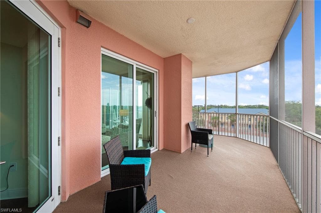 2743 1st ST # 505, FORT MYERS FL 33916-37