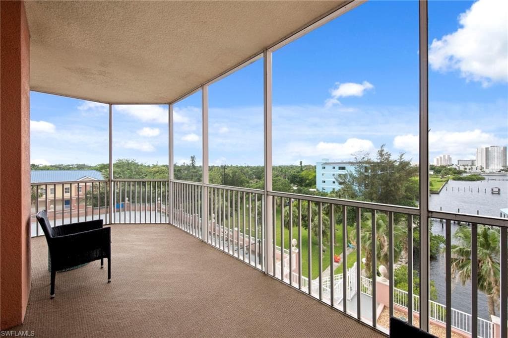 2743 1st ST # 505, FORT MYERS FL 33916-38