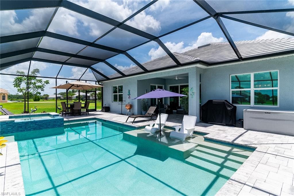 17190 Serengeti CIR, ALVA FL 33920-35