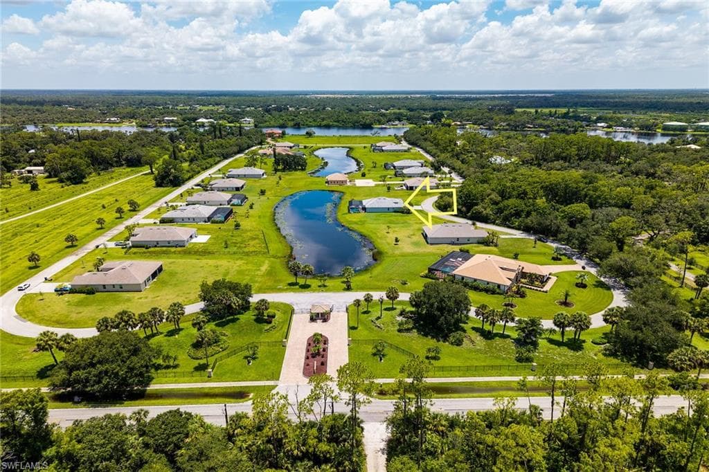 17190 Serengeti CIR, ALVA FL 33920-37