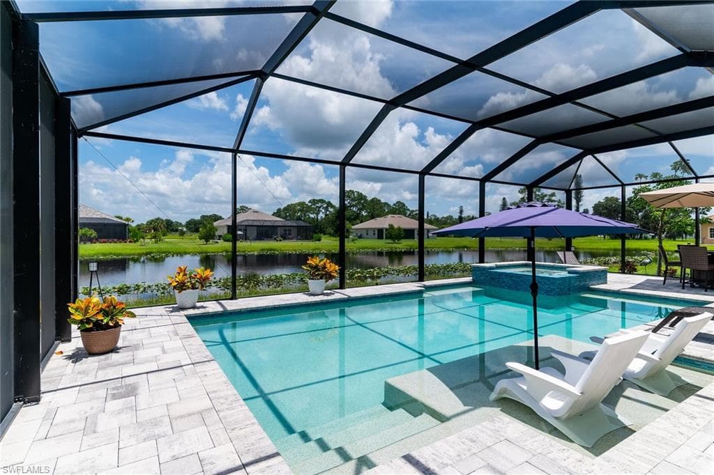 17190 Serengeti CIR, ALVA FL 33920-34