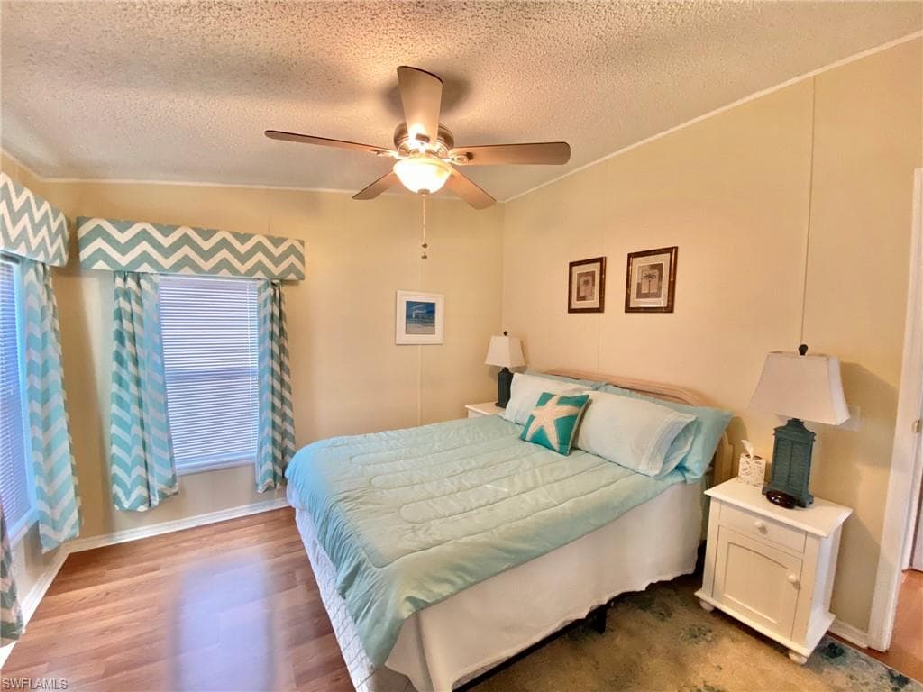 183 Oceans BLVD # 183, NAPLES FL 34104-4