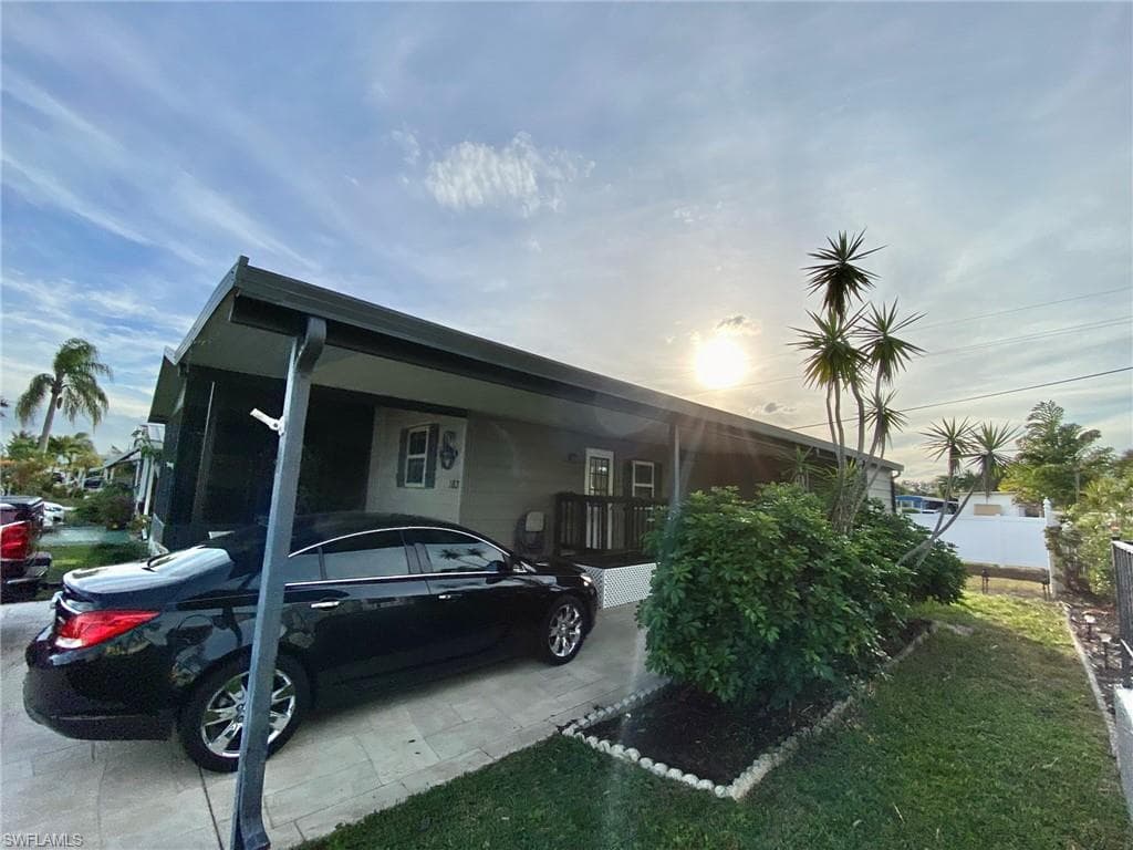 183 Oceans BLVD # 183, NAPLES FL 34104-13