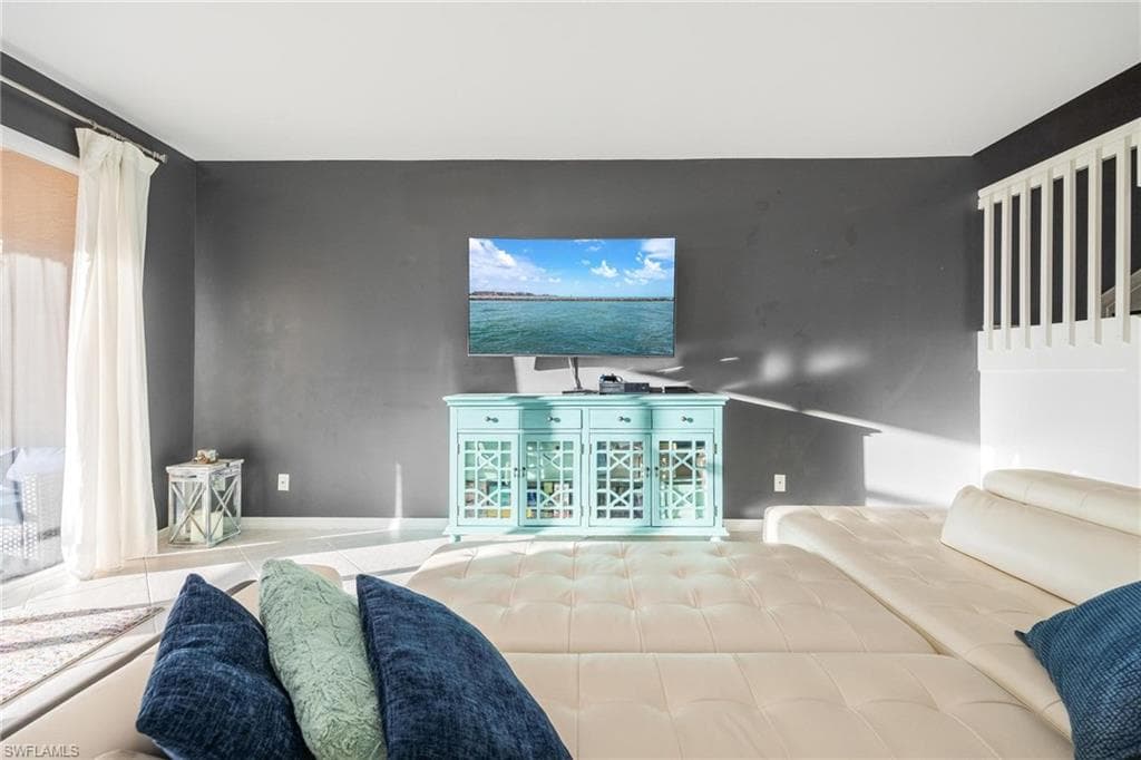 3836 Cherrybrook LOOP, FORT MYERS FL 33966-6