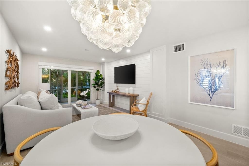 1300 Gulf Shore BLVD N 109-12