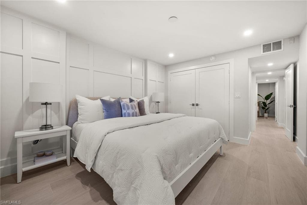 1300 Gulf Shore BLVD N 109-18