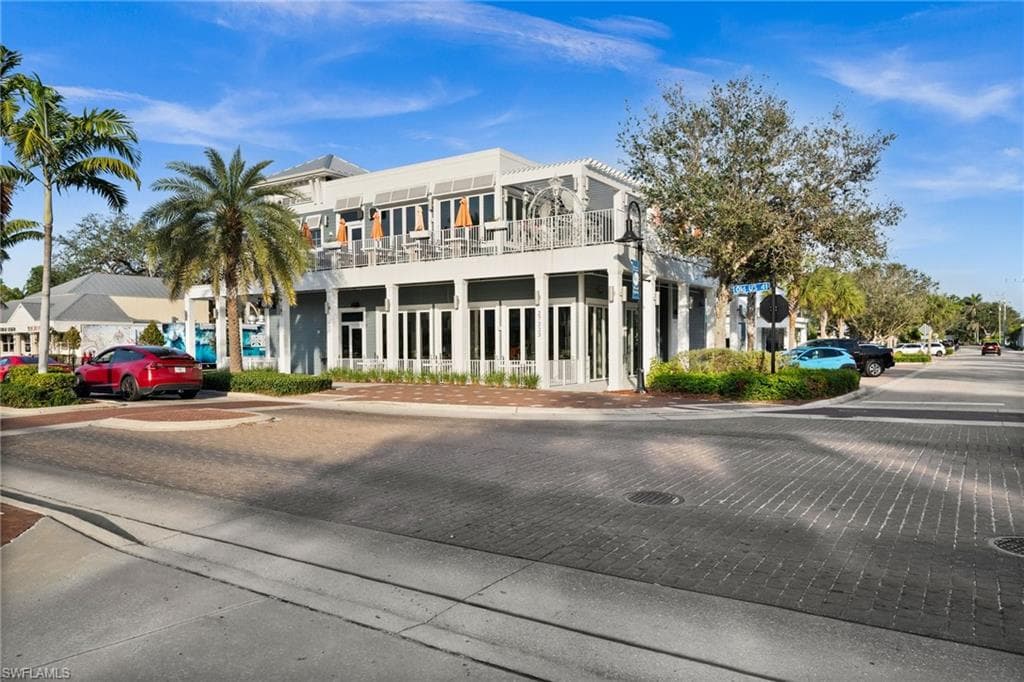 10451 Shangri La RD, BONITA SPRINGS FL 34135-11