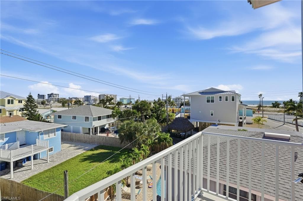 130 Fairweather LN, FORT MYERS BEACH FL 33931-32