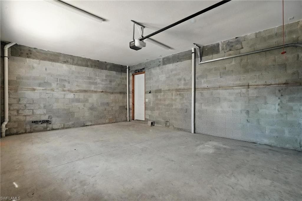 130 Fairweather LN, FORT MYERS BEACH FL 33931-47