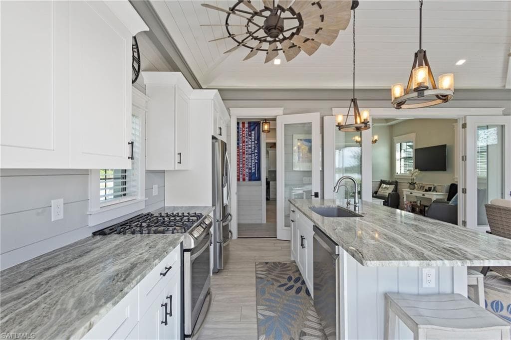 13743 Golden Palms CIR, FORT MYERS FL 33913-5