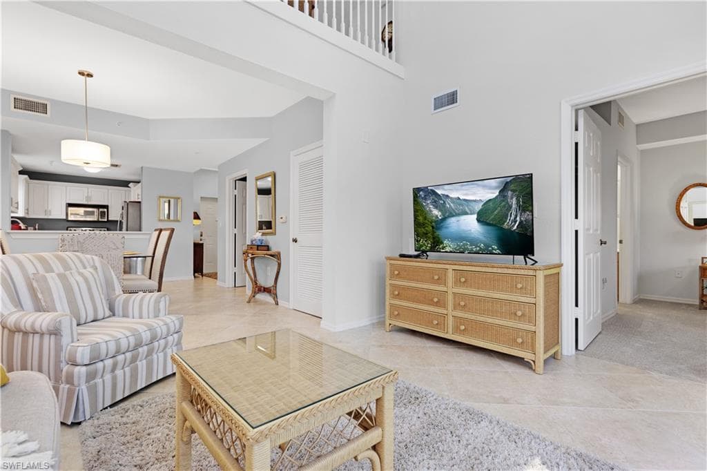 4530 Botanical Place CIR # 107, NAPLES FL 34112-10