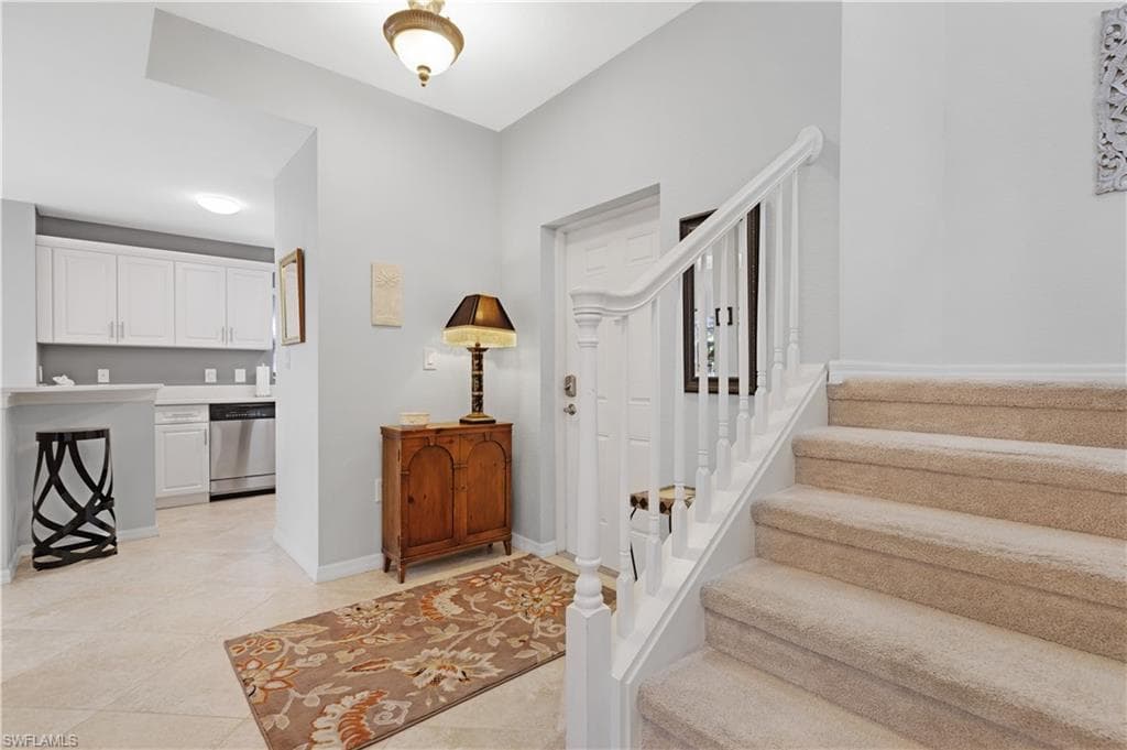 4530 Botanical Place CIR # 107, NAPLES FL 34112-18