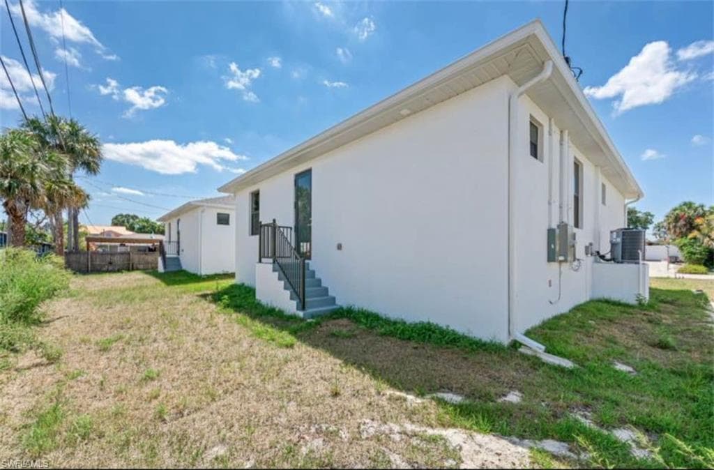 11681 Pawley AVE, BONITA SPRINGS FL 34135-9