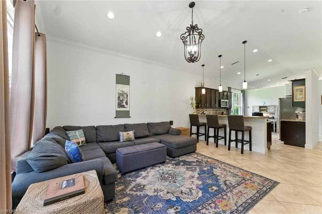 2085 Painted Palm DR, NAPLES FL 34119-4