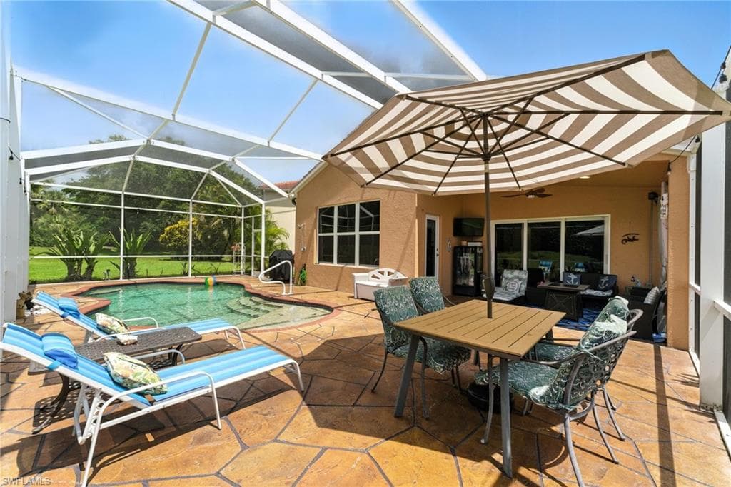 2085 Painted Palm DR, NAPLES FL 34119-29