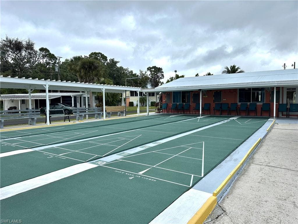 20711 Garden DR, ESTERO FL 33928-2